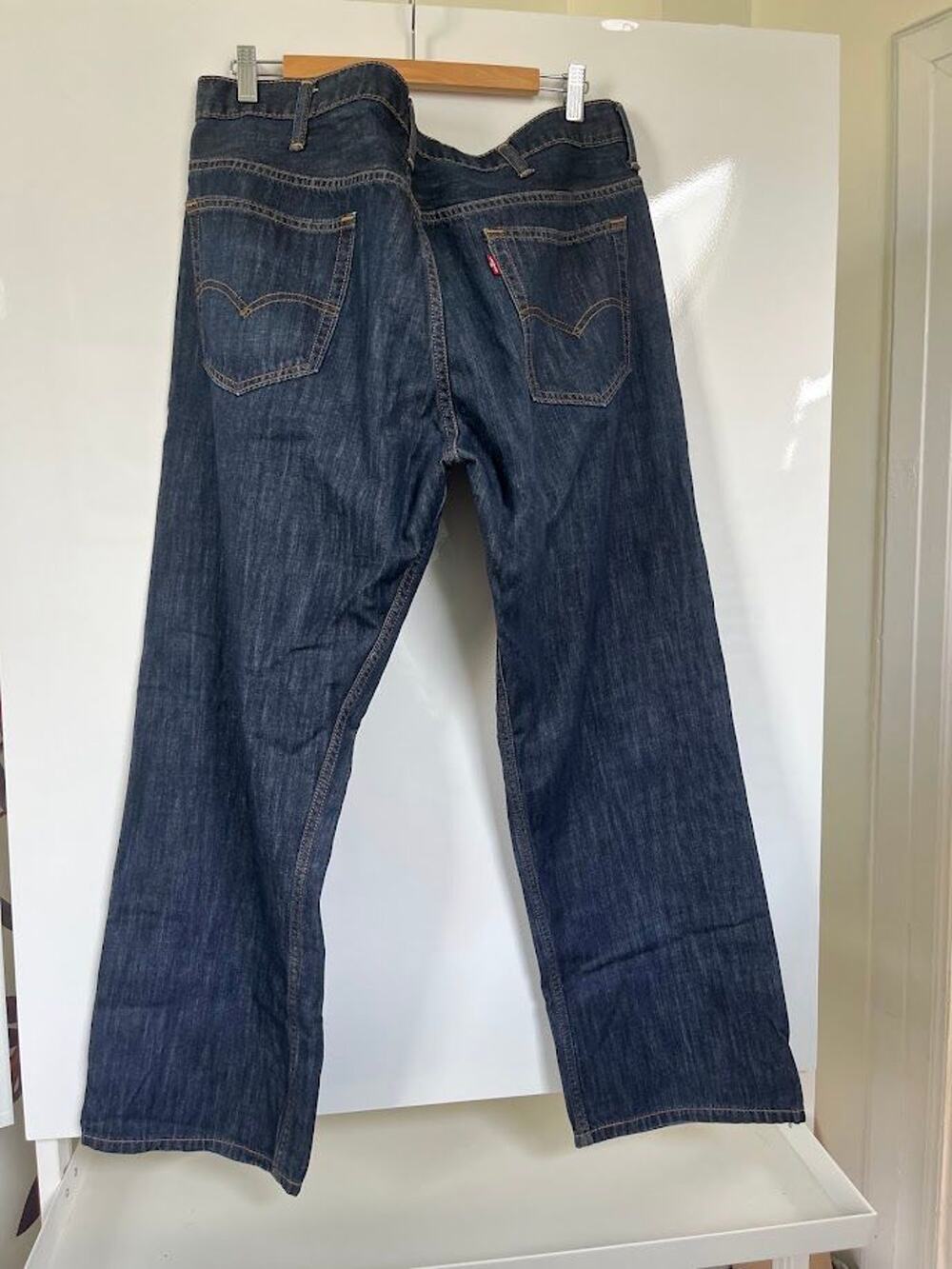 Levi's 569 Lose Straight Men's jeans — 38x32 Blue Dark Wash